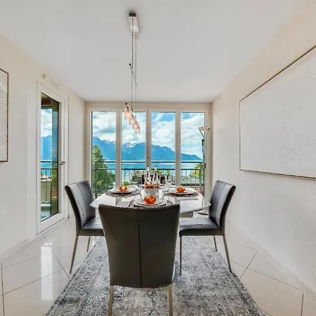 Daire Spacious 3br Lakeview With Terrace By Guestlee *